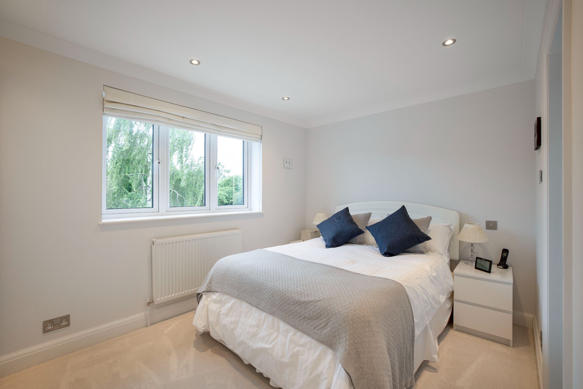 4 bedroom link detached house SSTC in Hatfield - Photograph 20