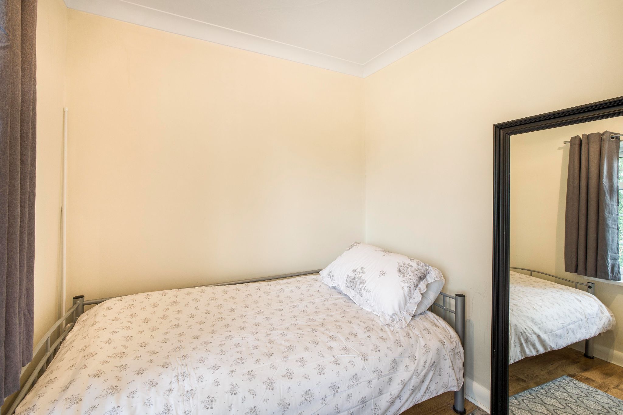 3 bedroom detached house SSTC in Brookmans Park - Photograph 21