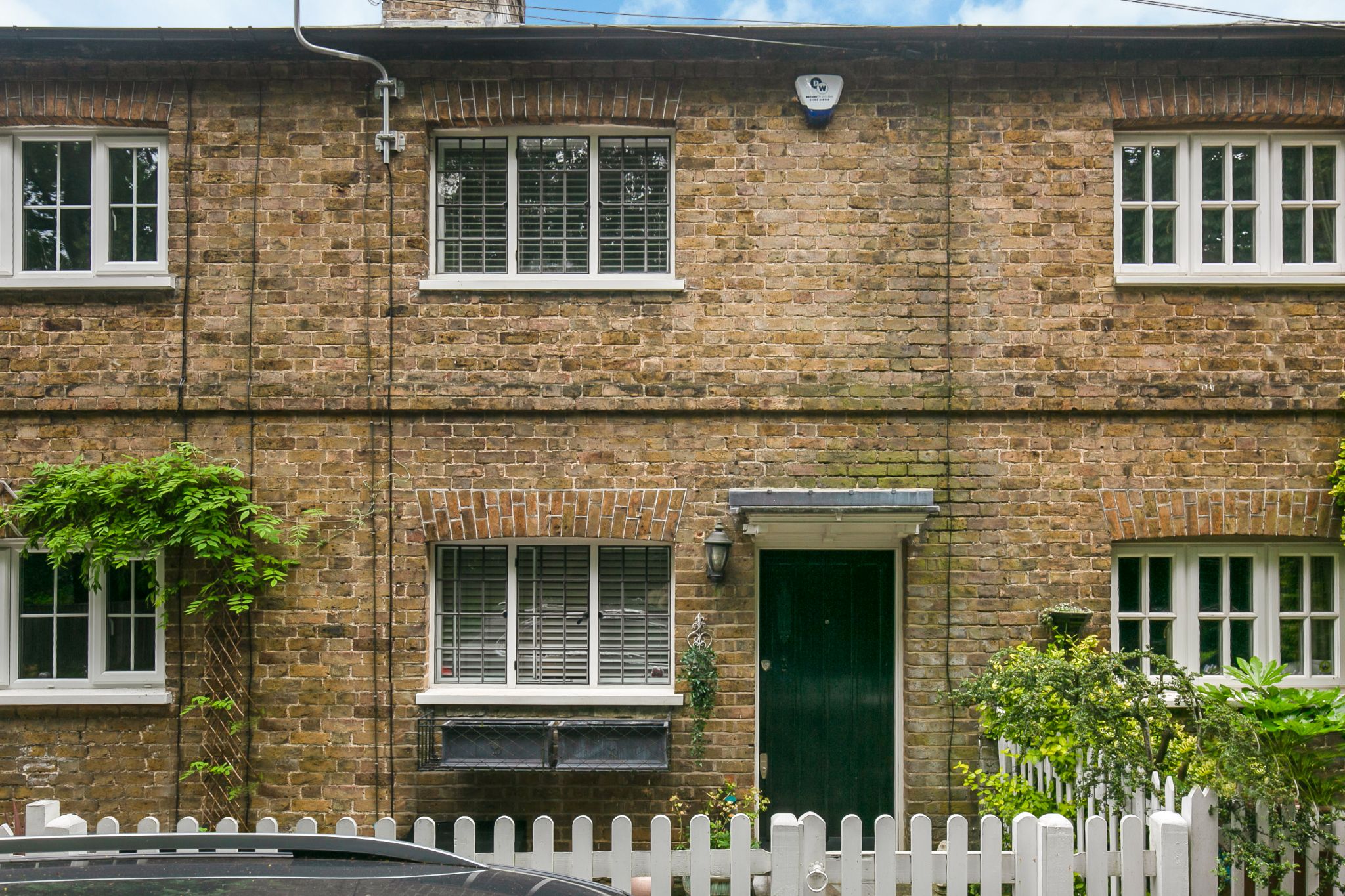 2 bedroom cottage house Sale Agreed in Hertfordshire - Photograph 15