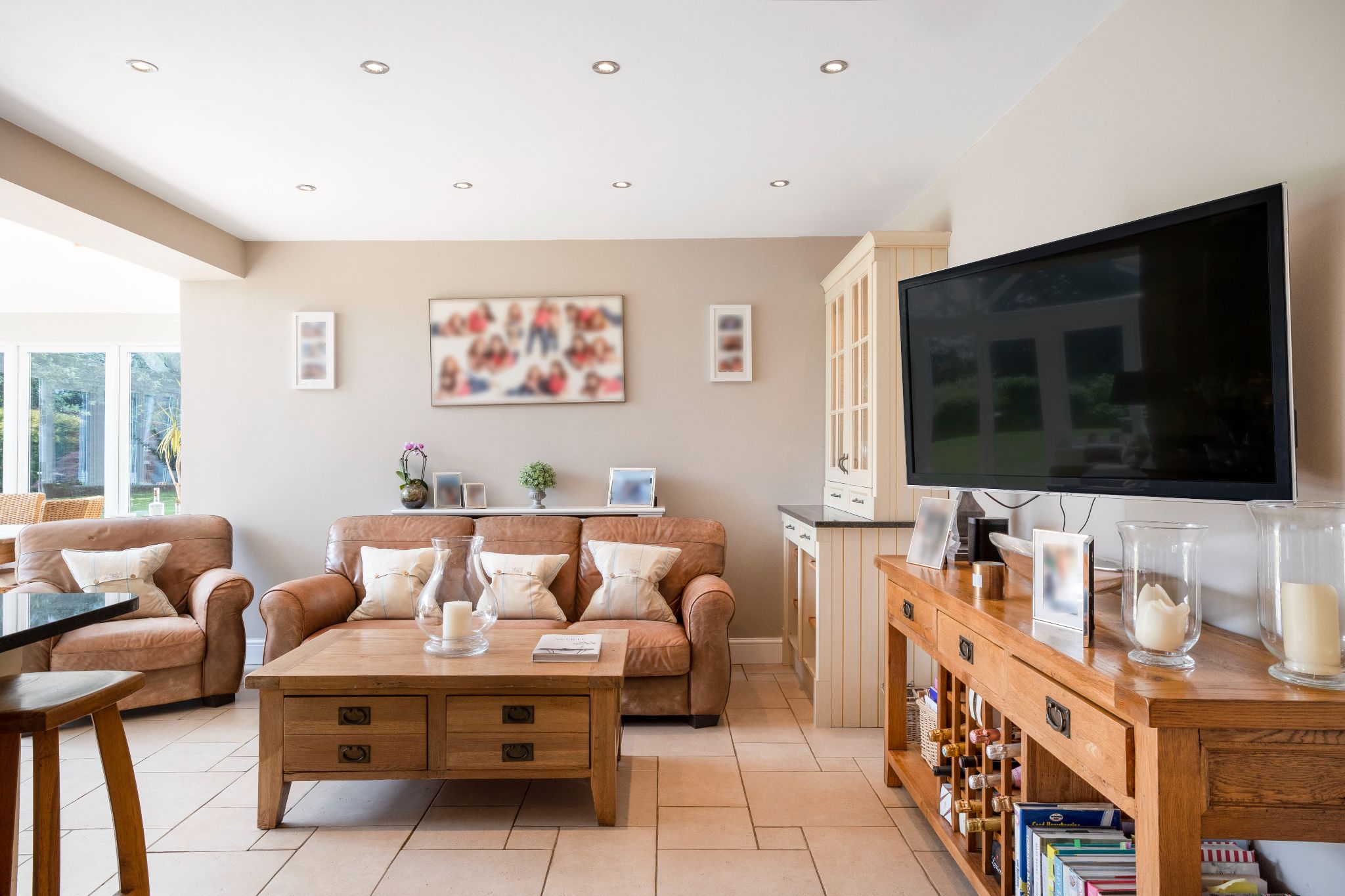 5 bedroom detached house Sale Agreed in Hertford - Photograph 29