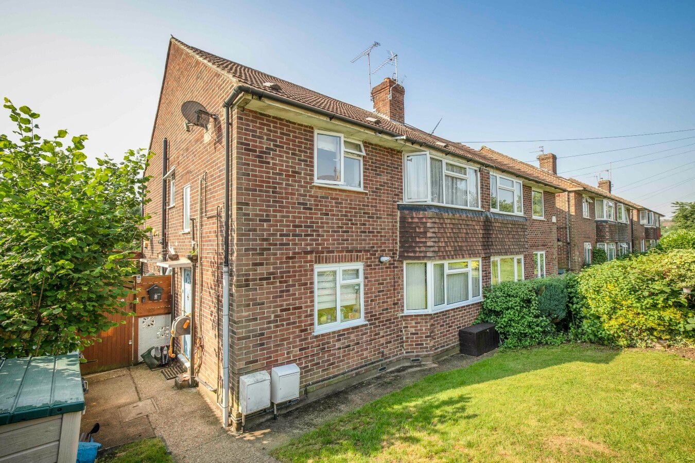 3 bedroom maisonette flat/apartment Sale Agreed in Potters Bar - Photograph 1