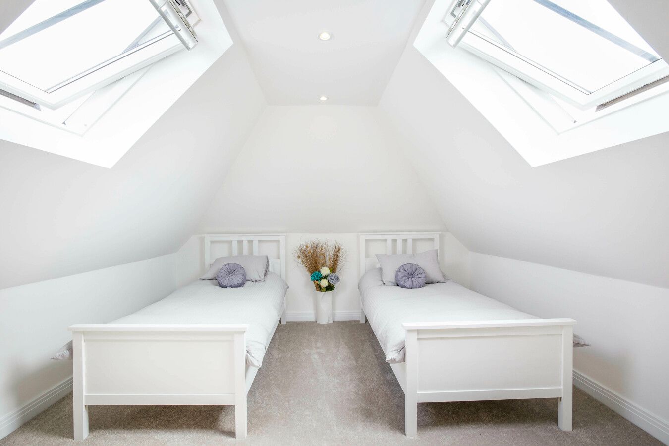 5 bedroom detached house SSTC in Kings Langley - Photograph 17