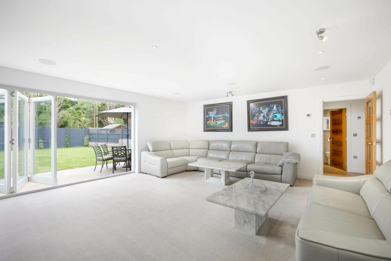5 bedroom detached house SSTC in Kings Langley - Photograph 3