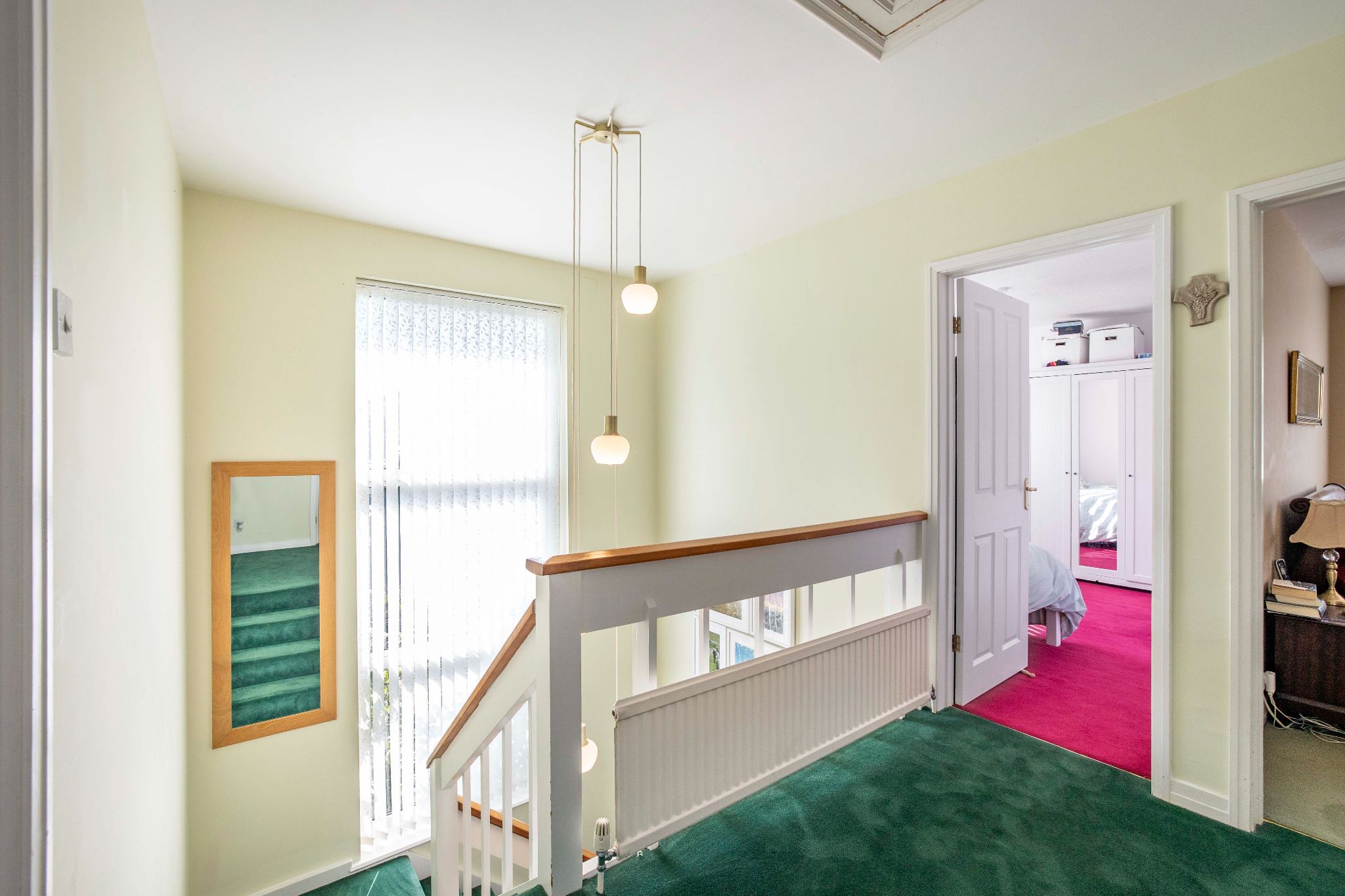 4 bedroom detached house Sale Agreed in Potters Bar - Photograph 12