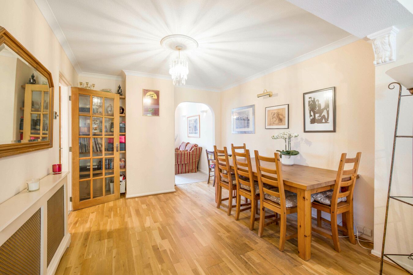 4 bedroom semi-detached house SSTC in Welham Green - Photograph 13