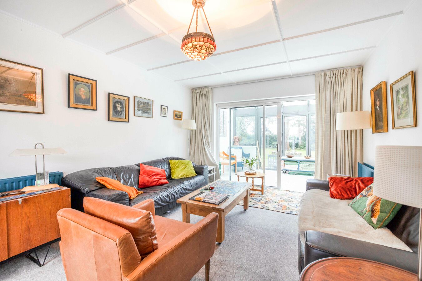 3 bedroom semi-detached house Sale Agreed in North Mymms - Photograph 5