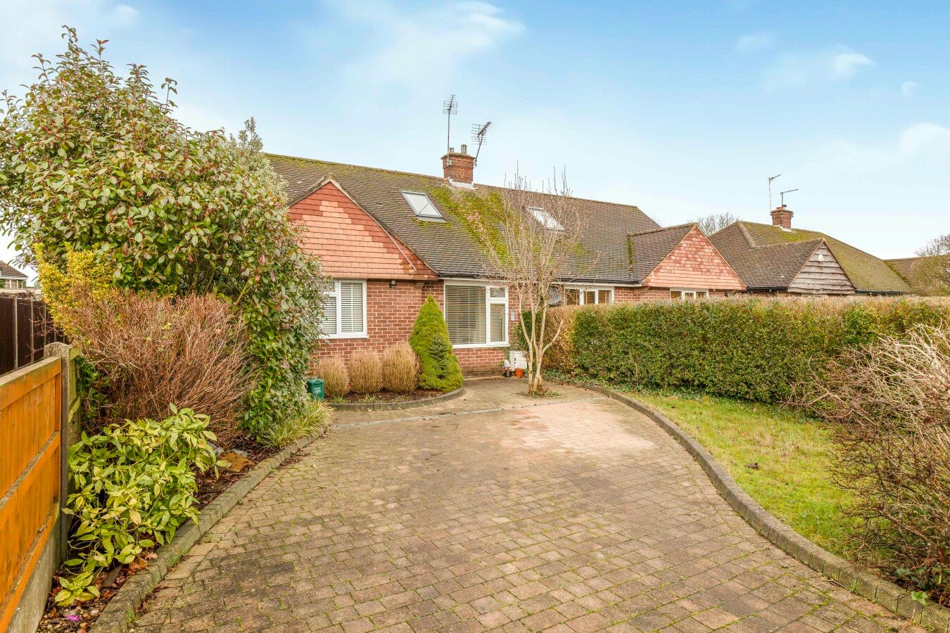 2 bedroom semi-detached bungalow For Sale in North Mymms - Photograph 17