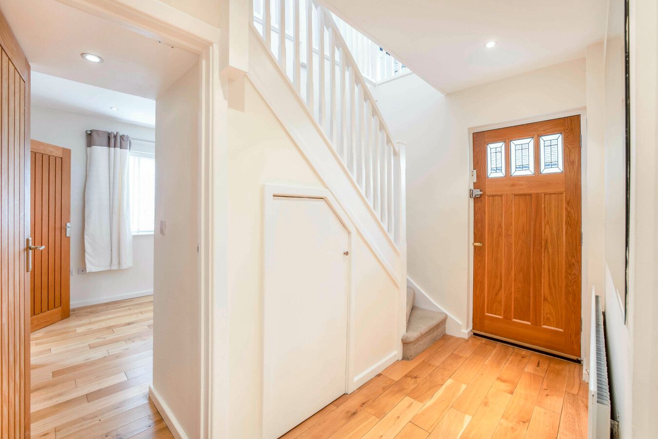 2 bedroom semi-detached bungalow For Sale in North Mymms - Photograph 6
