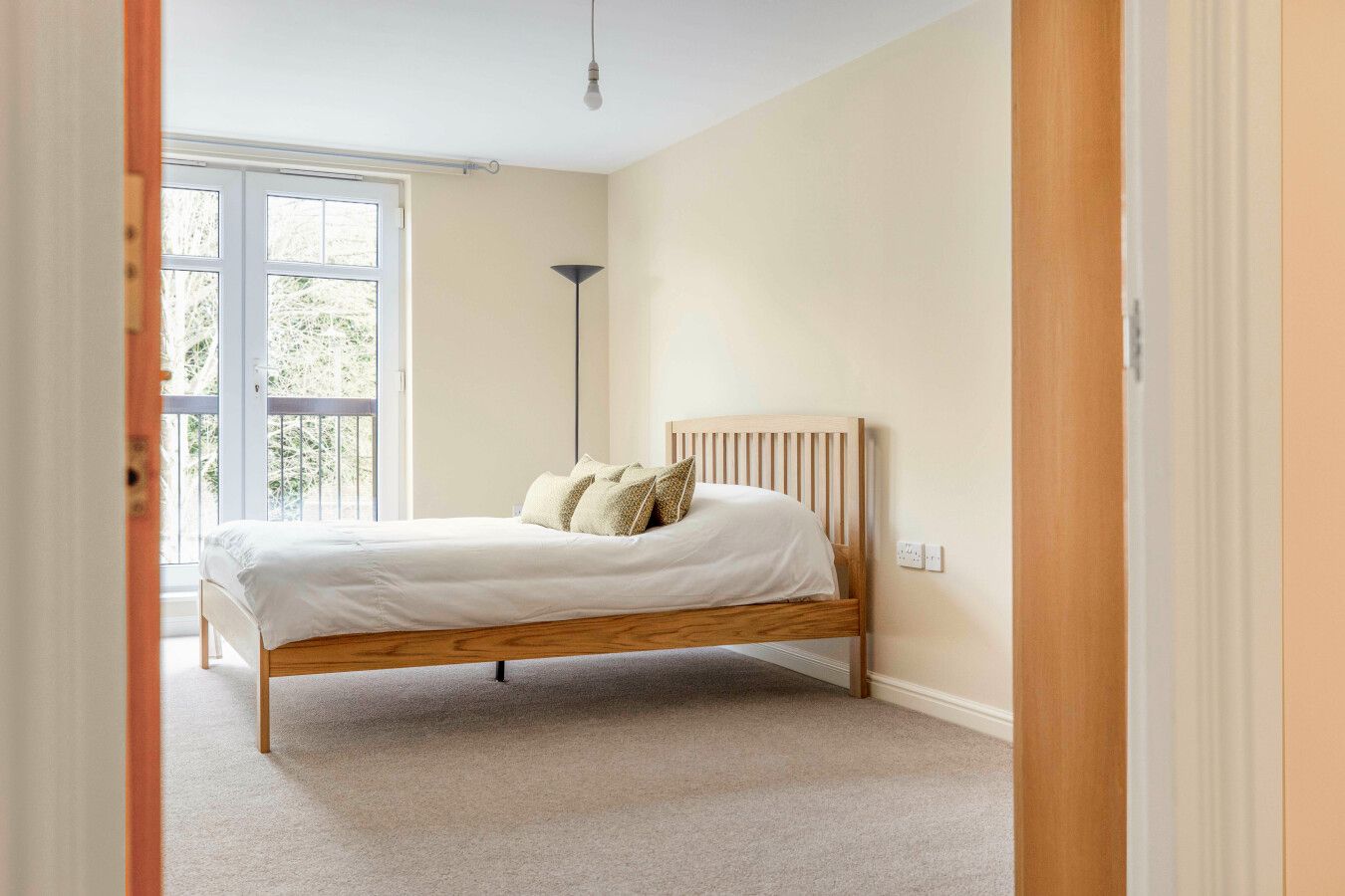 2 bedroom flat flat/apartment For Sale in Barnet - Photograph 8