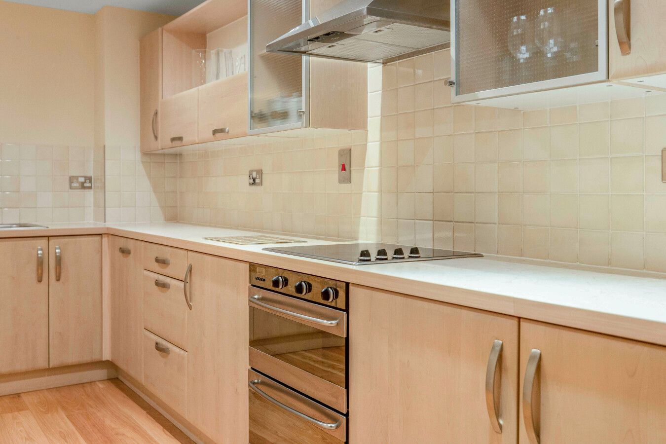 2 bedroom flat flat/apartment For Sale in Barnet - Photograph 16