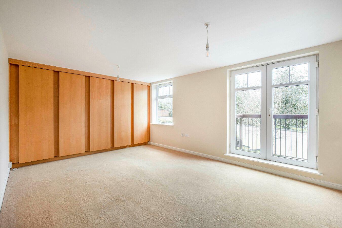2 bedroom flat flat/apartment For Sale in Barnet - Photograph 14
