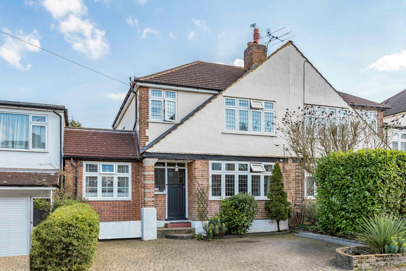 3 bedroom semi-detached house SSTC in Potters Bar - Photograph 1
