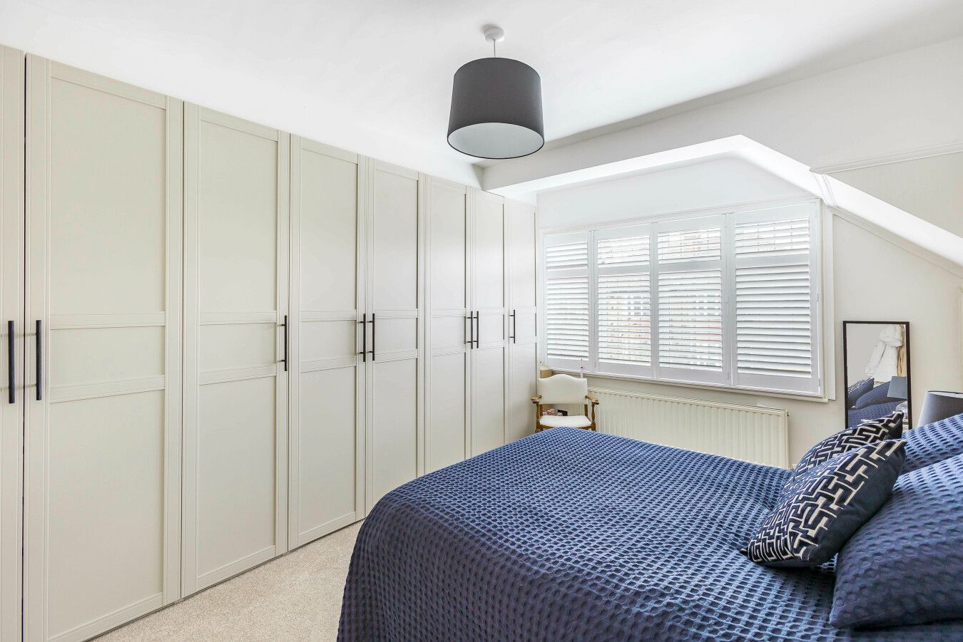 3 bedroom semi-detached house SSTC in Potters Bar - Photograph 12