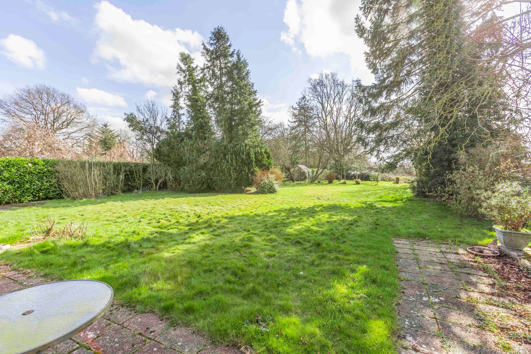 2 bedroom detached bungalow Sale Agreed in Hatfield - Photograph 15