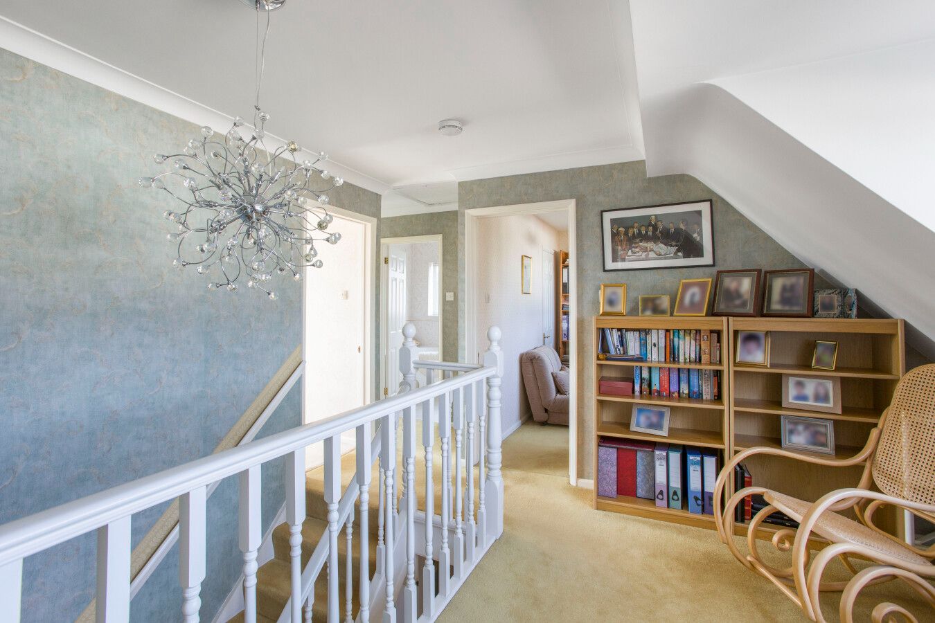 4 bedroom detached house Sale Agreed in Northaw - Photograph 39