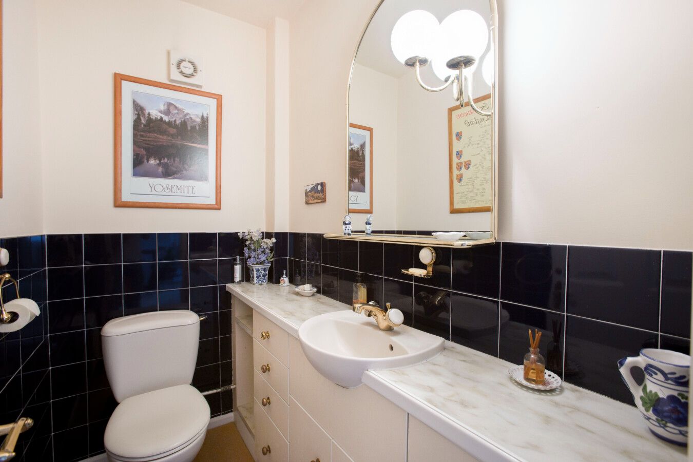 4 bedroom detached house Sale Agreed in Northaw - Photograph 24