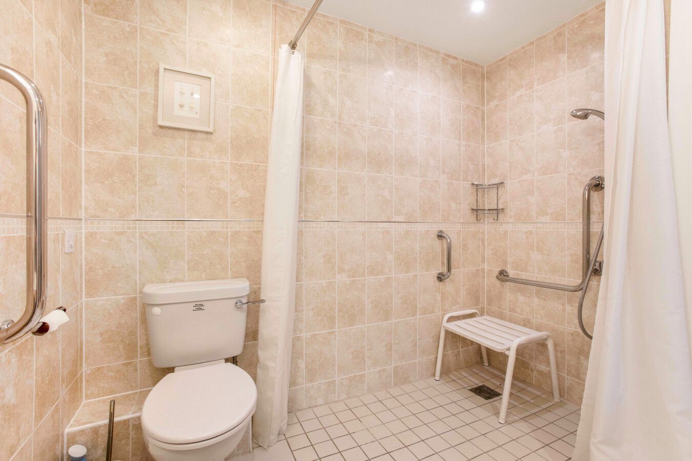 2 bedroom ground floor flat/apartment For Sale in Potters Bar - Photograph 9