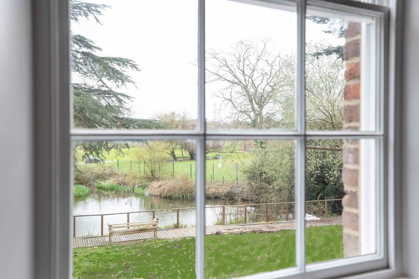 apartment flat/apartment To Let in South Mimms - Photograph 26