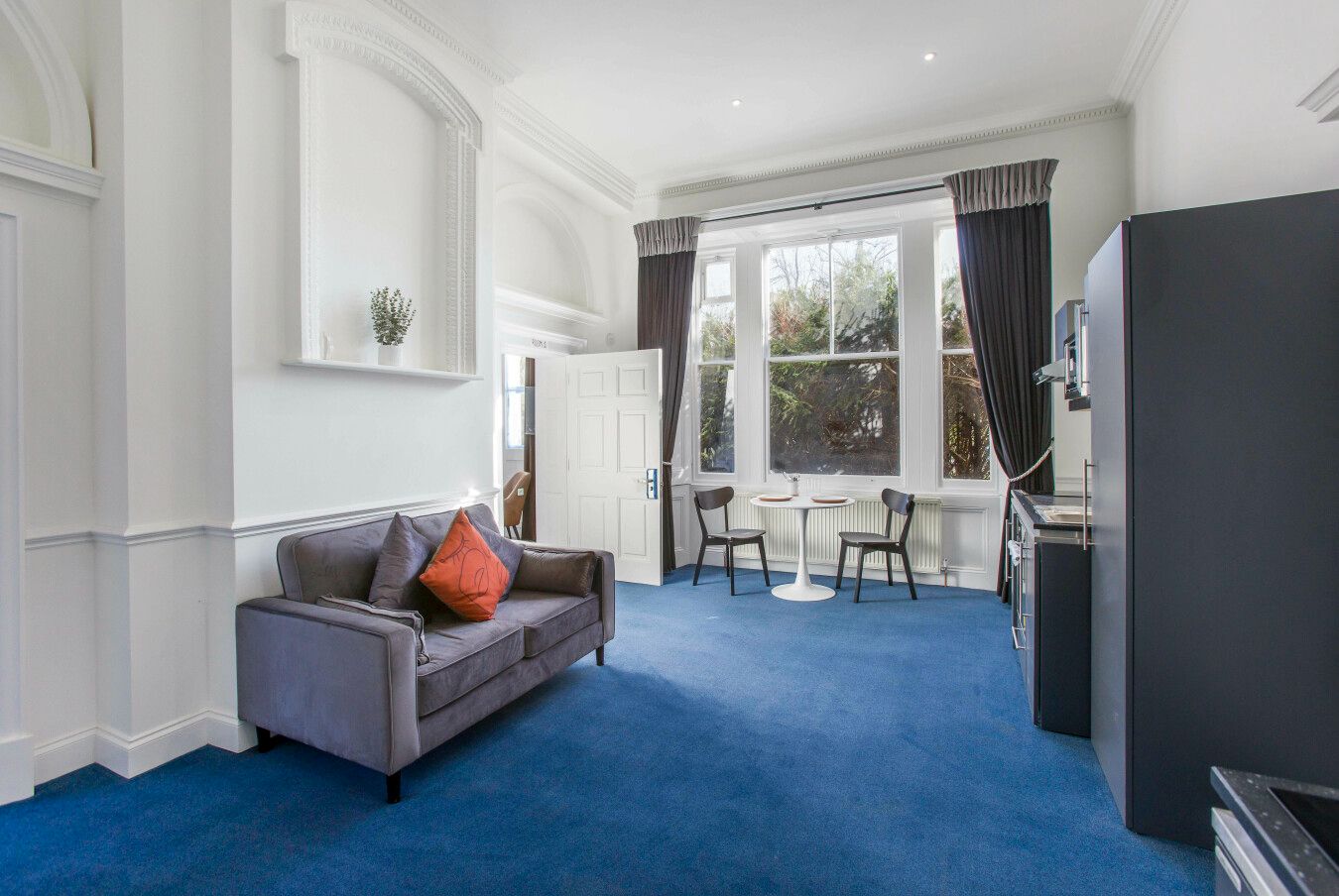 apartment flat/apartment To Let in South Mimms - Photograph 41