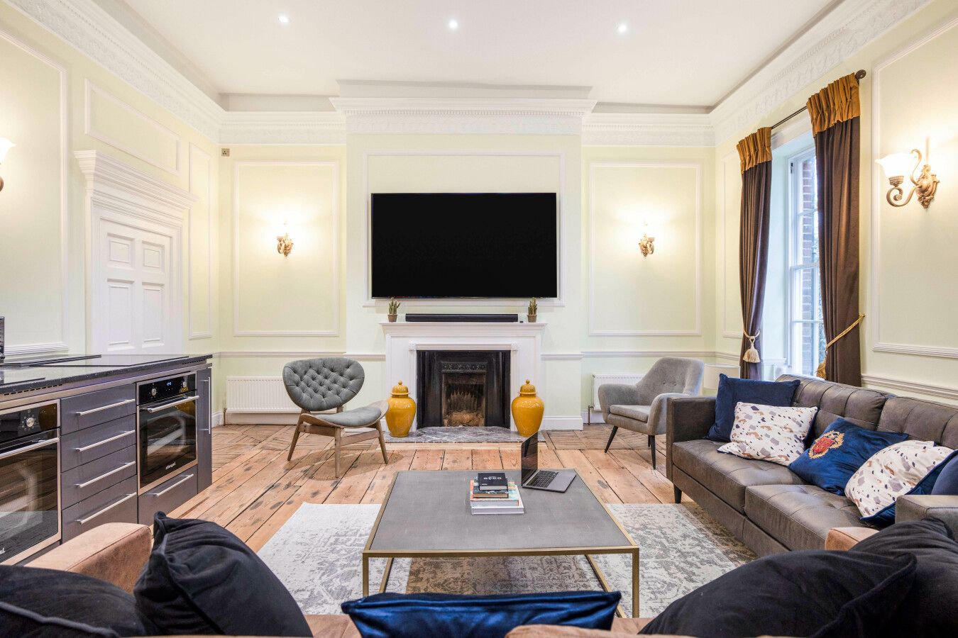 apartment flat/apartment To Let in South Mimms - COMMUNAL AREA