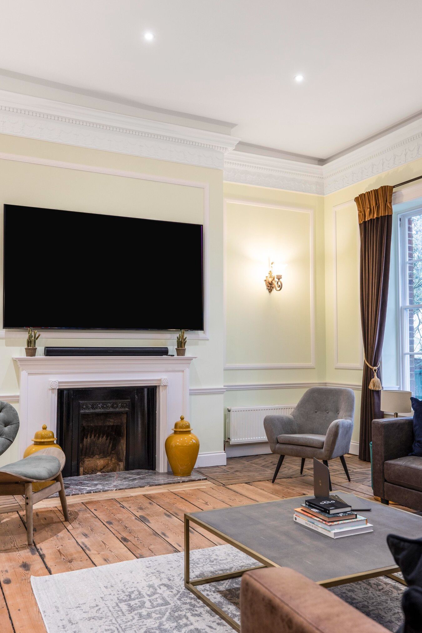 apartment flat/apartment To Let in South Mimms - COMMUNAL AREA