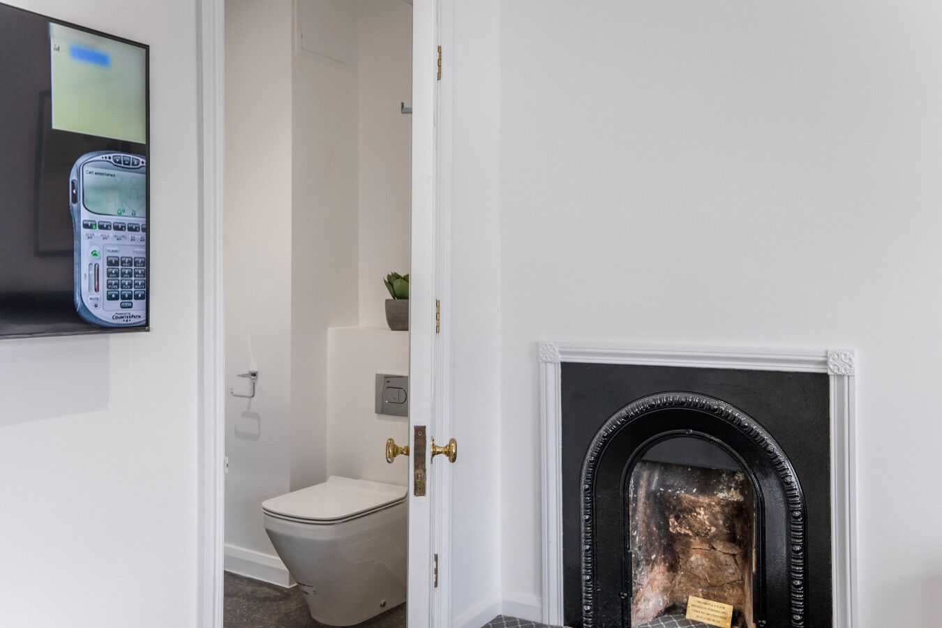 apartment flat/apartment To Let in South Mimms - Photograph 6
