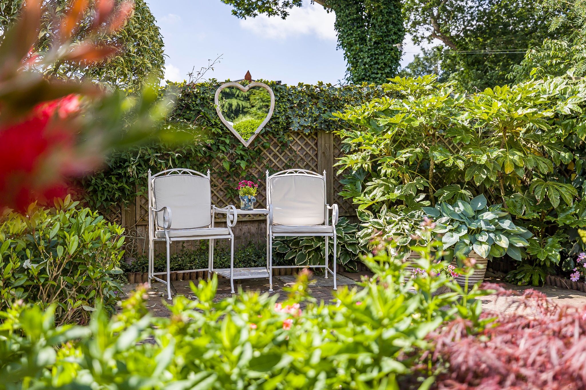3 bedroom detached bungalow Sale Agreed in Brookmans Park - Photograph 9
