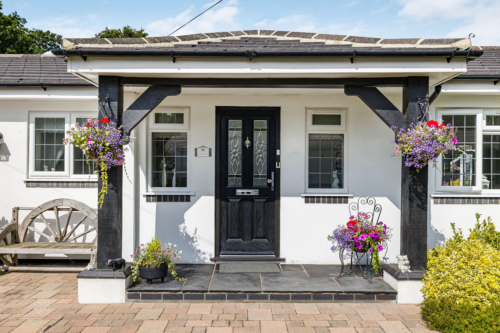 3 bedroom detached bungalow Sale Agreed in Brookmans Park - Photograph 21
