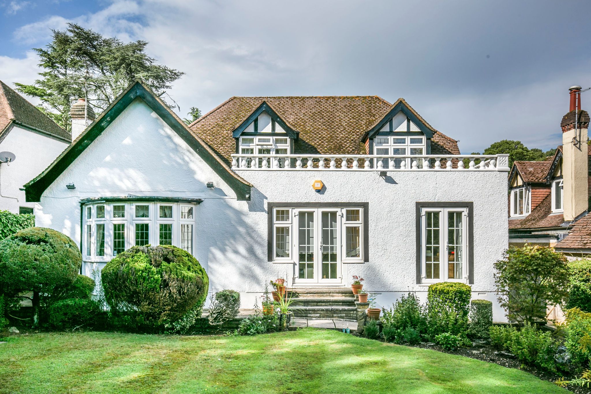 4 bedroom detached house SSTC in Brookmans Park - Photograph 15