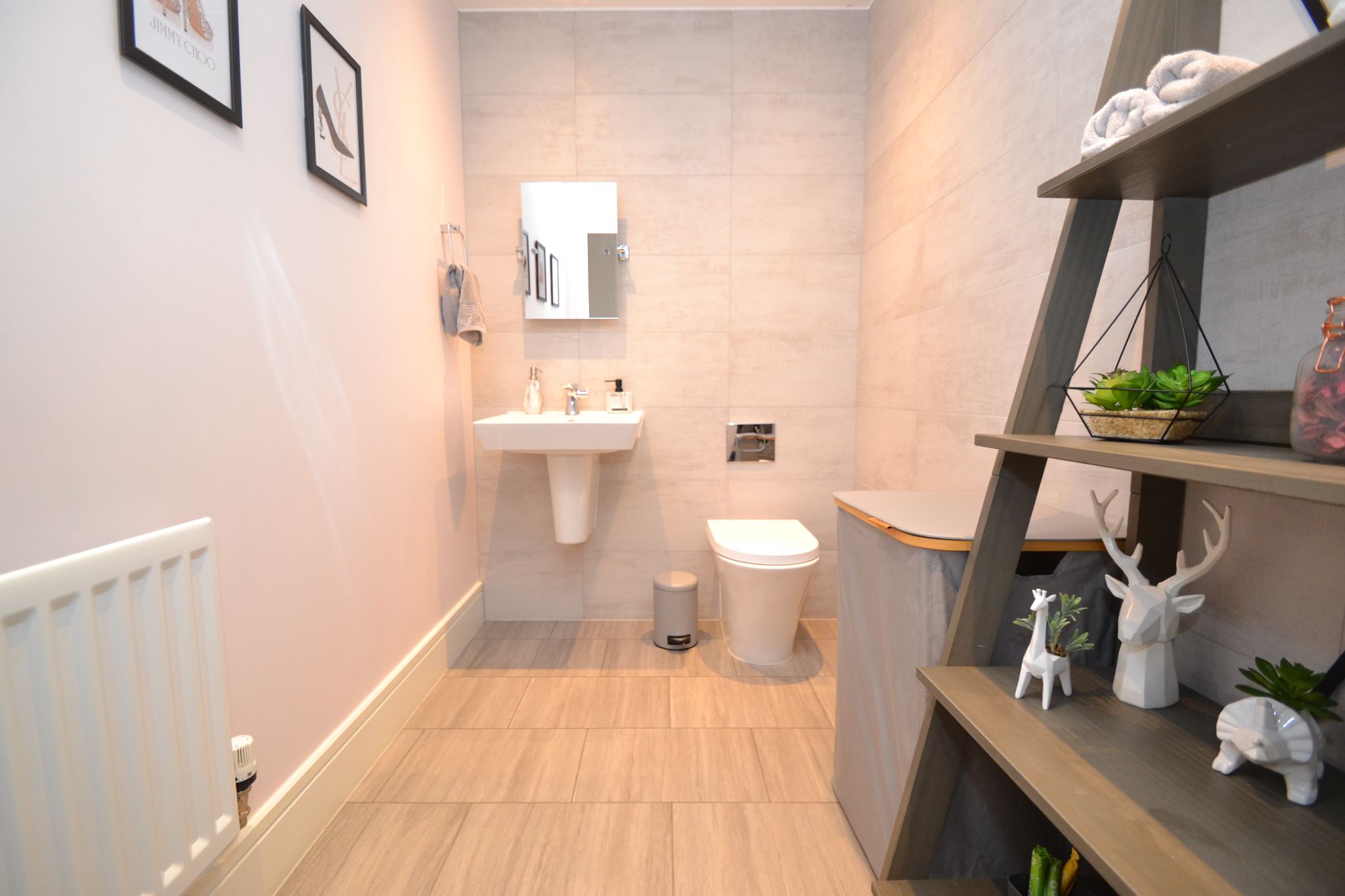 3 Bed Mid Terraced House For Sale - Photograph 3