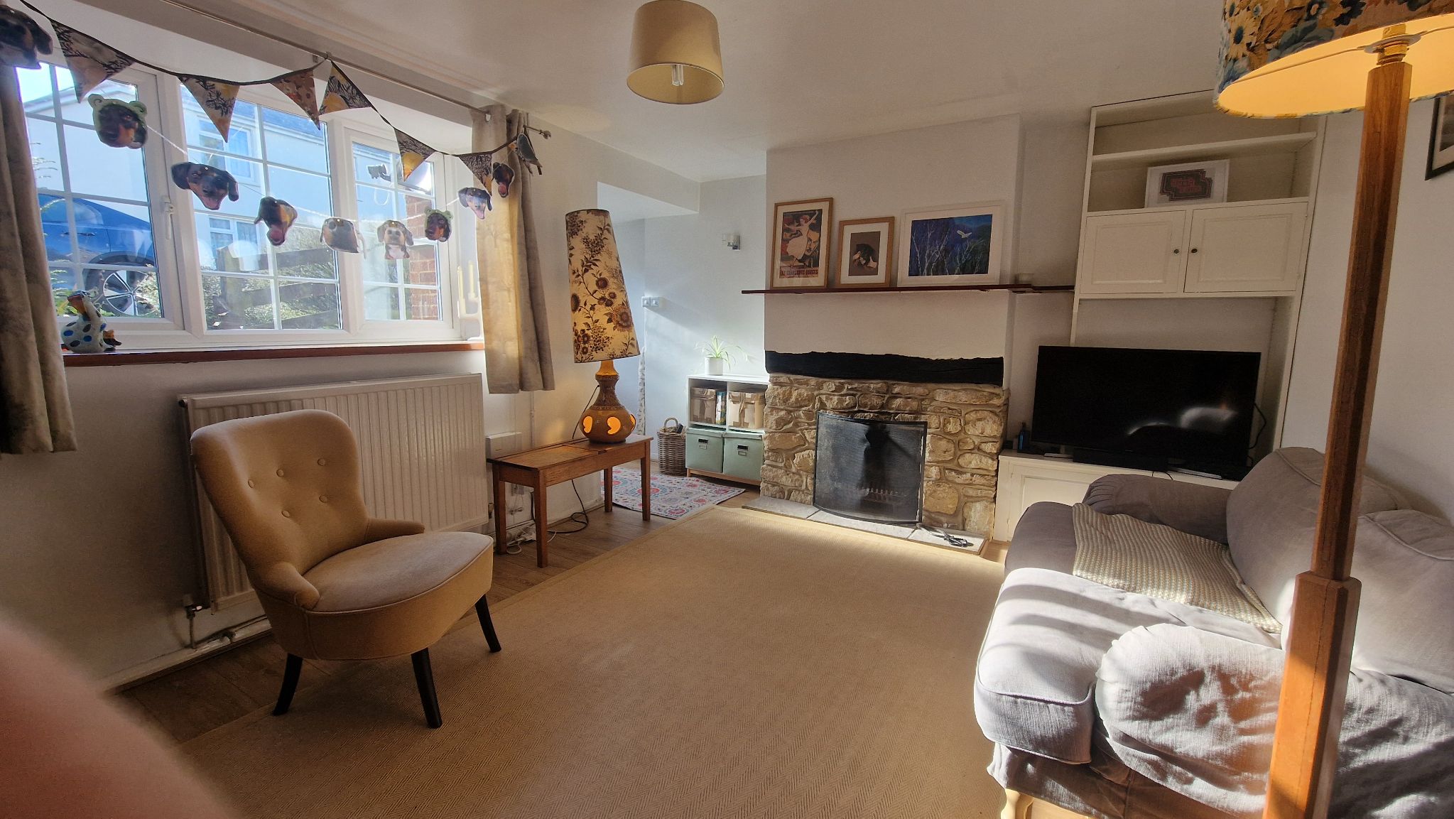 2 Bed Semi-detached House For Sale - Photograph 4