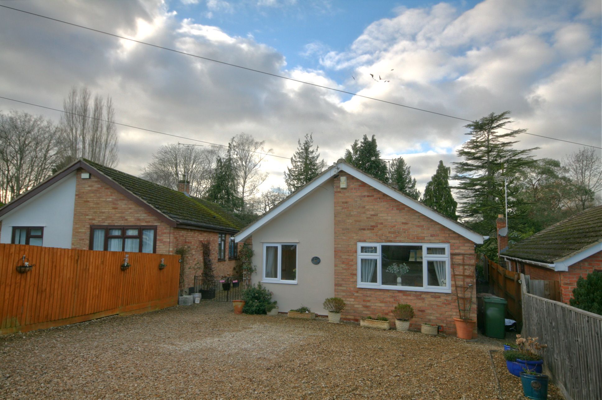 4 Bed Detached Bungalow For Sale - Photograph 1