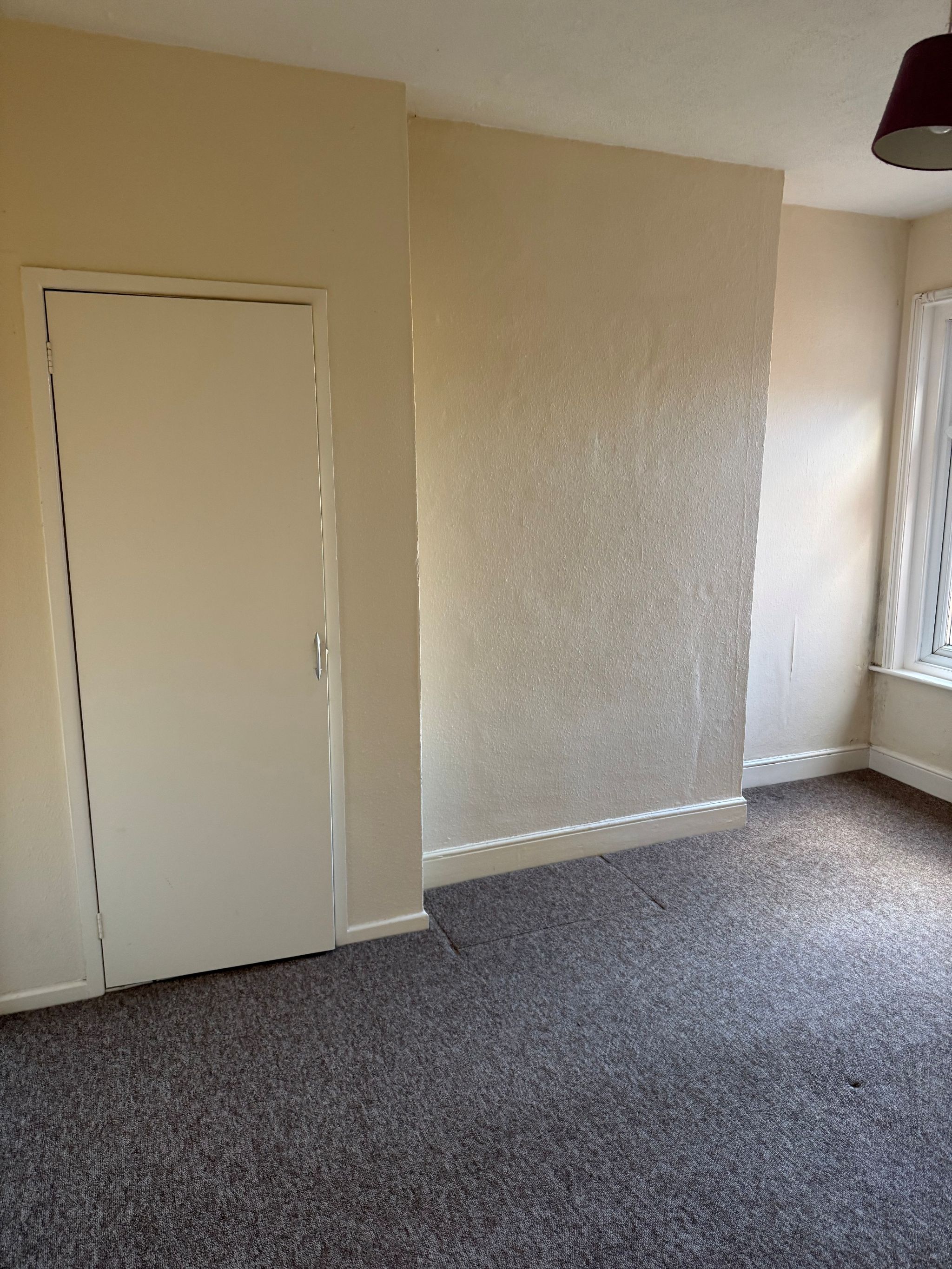 1 bedroom apartment flat/apartment Reserved in Southampton - Photograph 5
