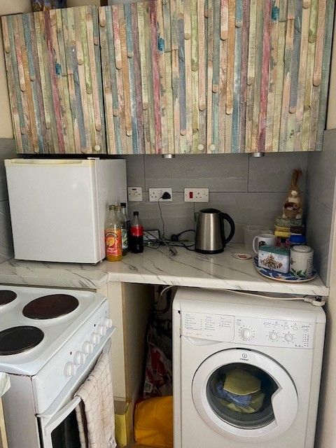 1 bedroom apartment flat/apartment To Let in Southampton - Photograph 4