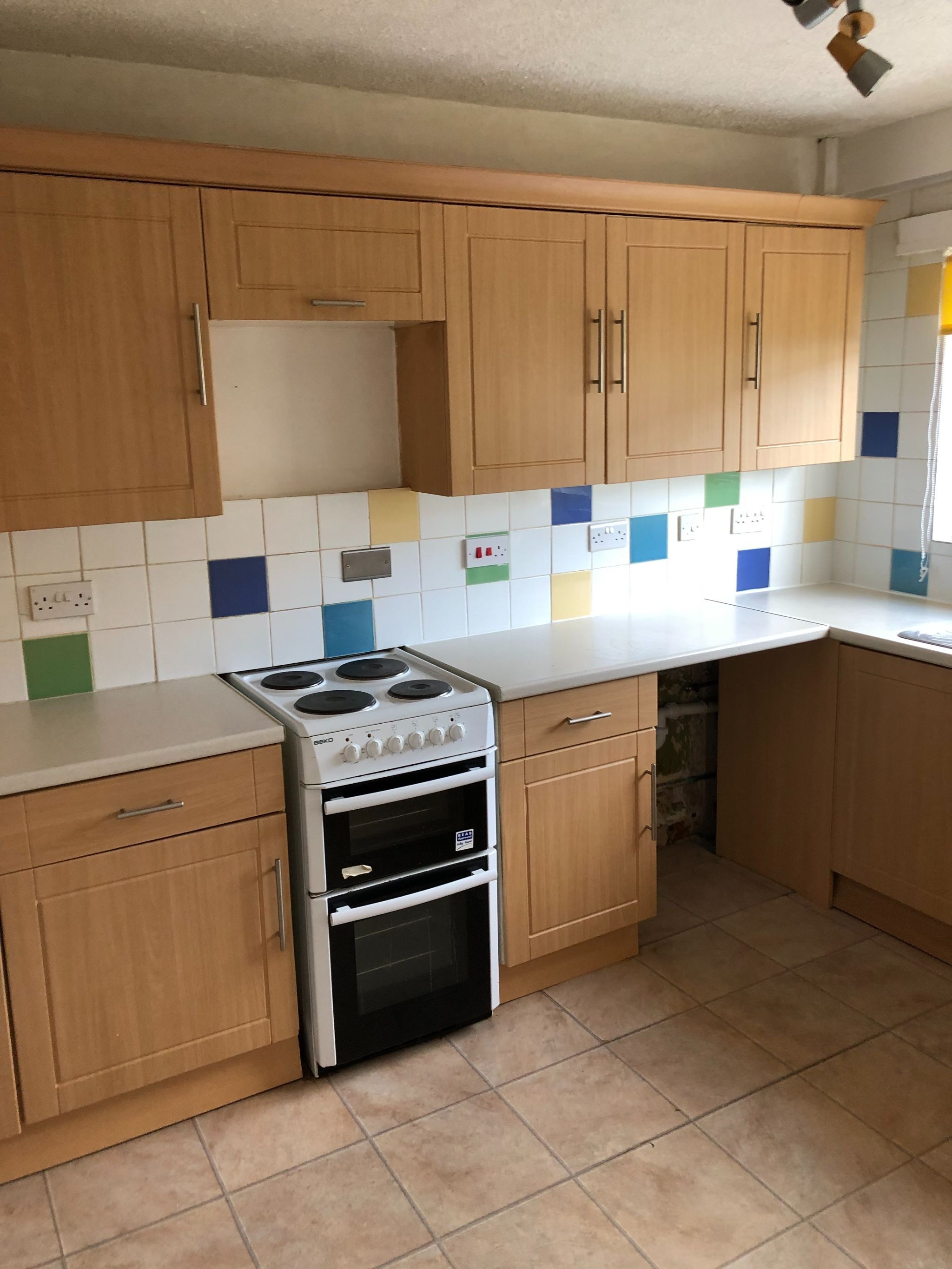 2 bedroom apartment flat/apartment Reserved in Southampton - Photograph 8