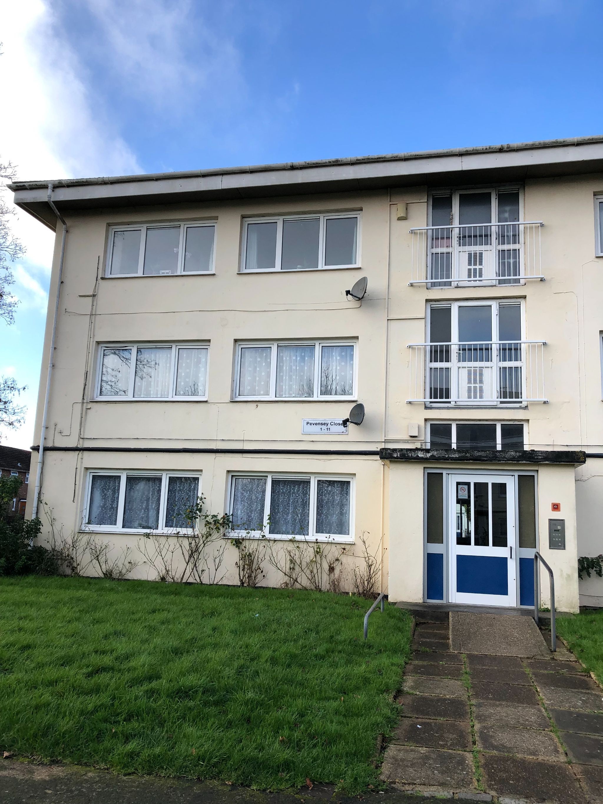 2 bedroom apartment flat/apartment Reserved in Southampton - Photograph 1