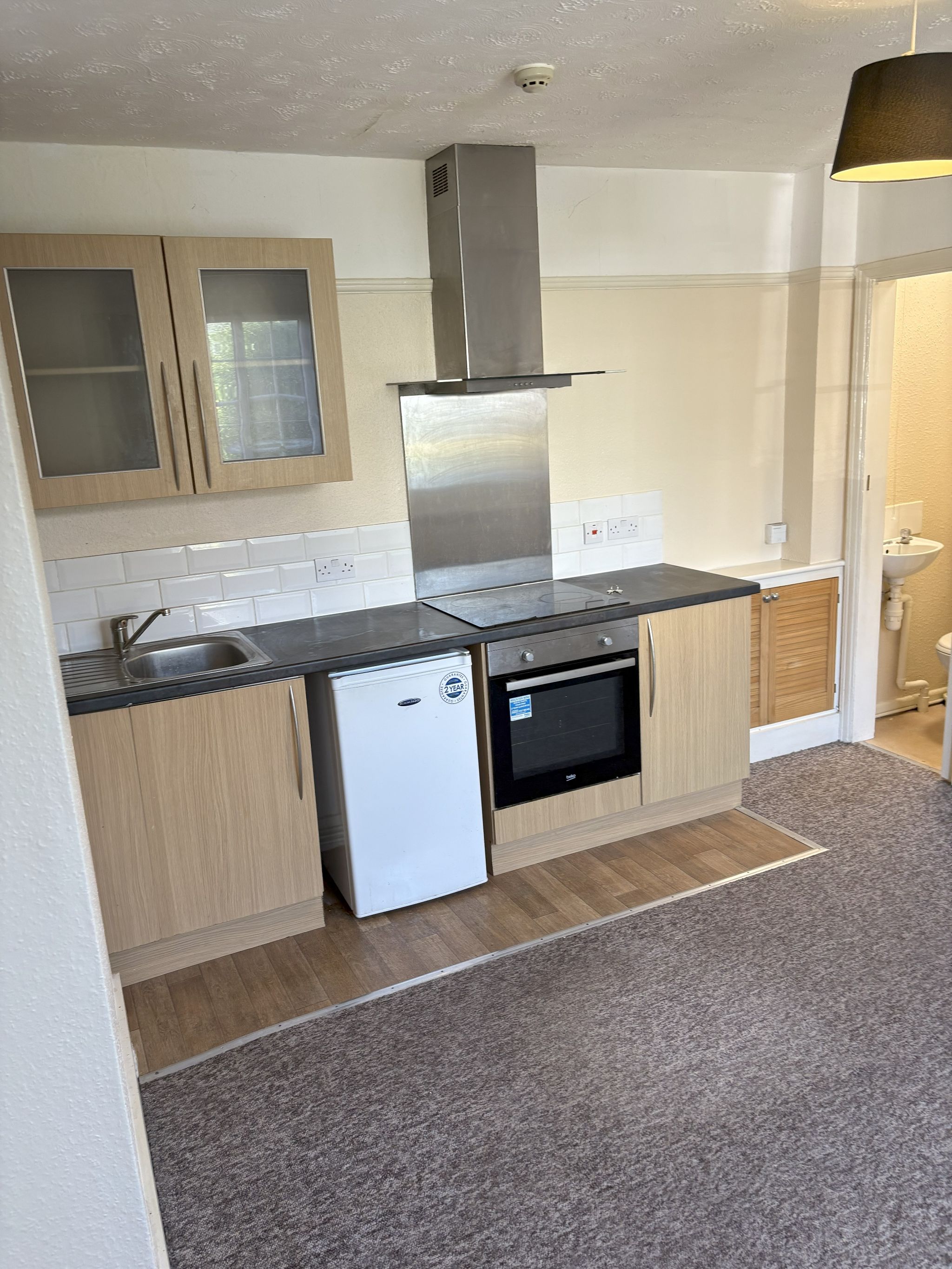Apartment Flat/apartment To Let in Southampton - Photograph 4