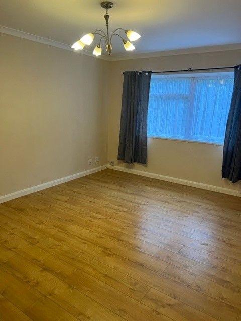 1 bedroom apartment flat/apartment Reserved in Southampton - Photograph 4