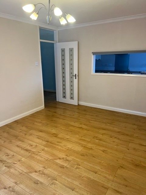 1 bedroom apartment flat/apartment Reserved in Southampton - Photograph 5