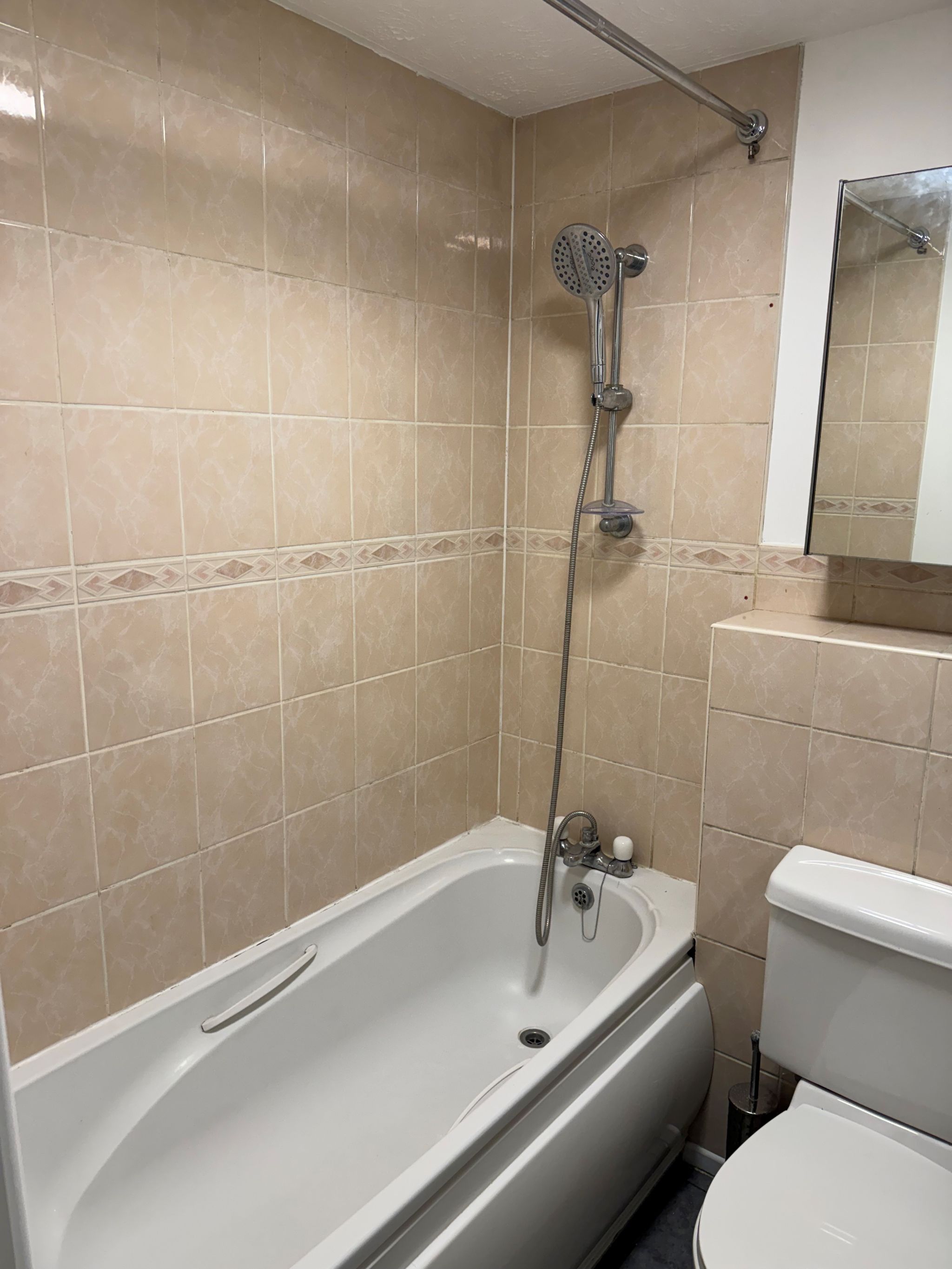 1 bedroom apartment flat/apartment To Let in Southampton - Photograph 7