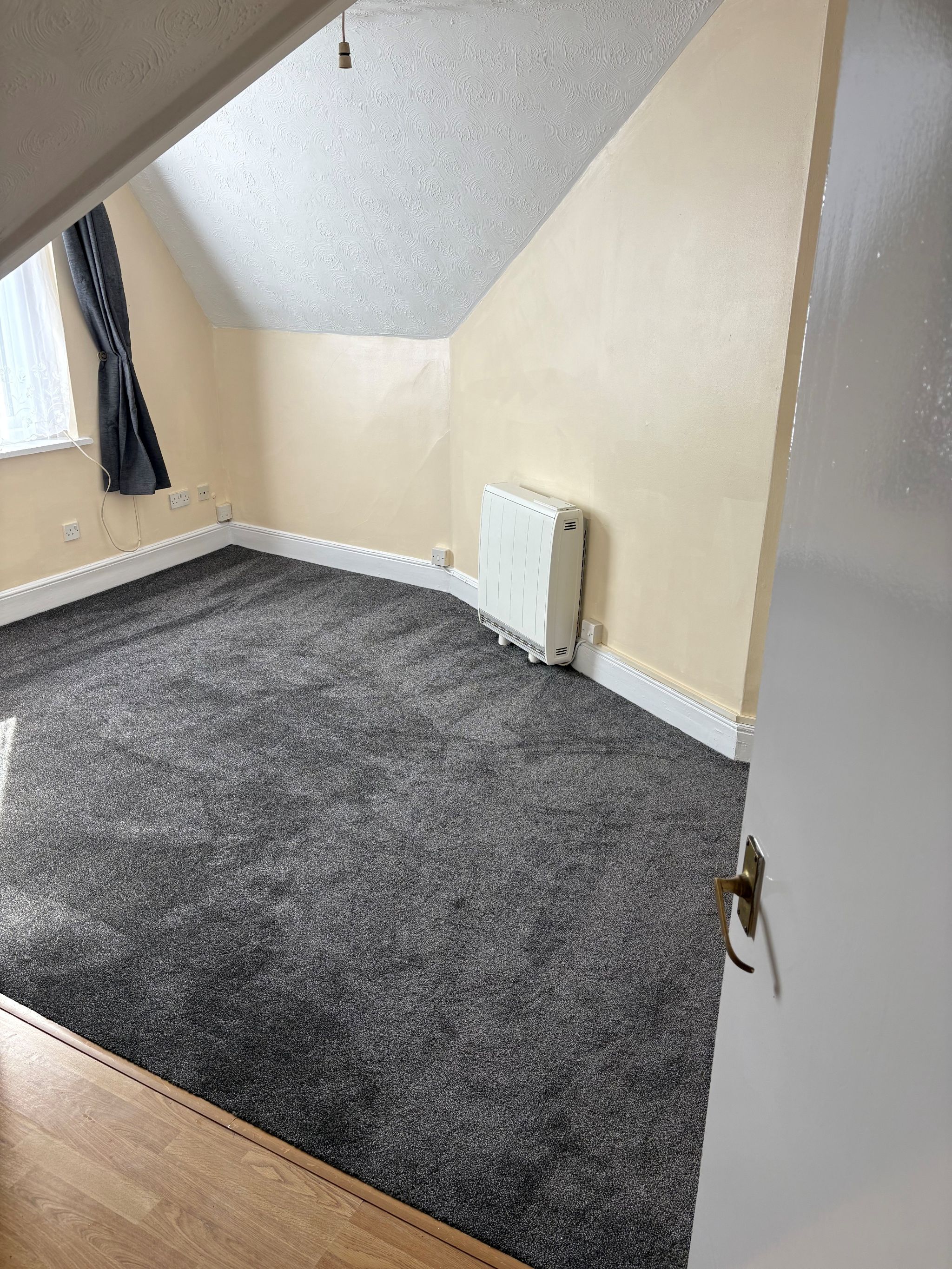 1 bedroom apartment flat/apartment To Let in Southampton - Lounge