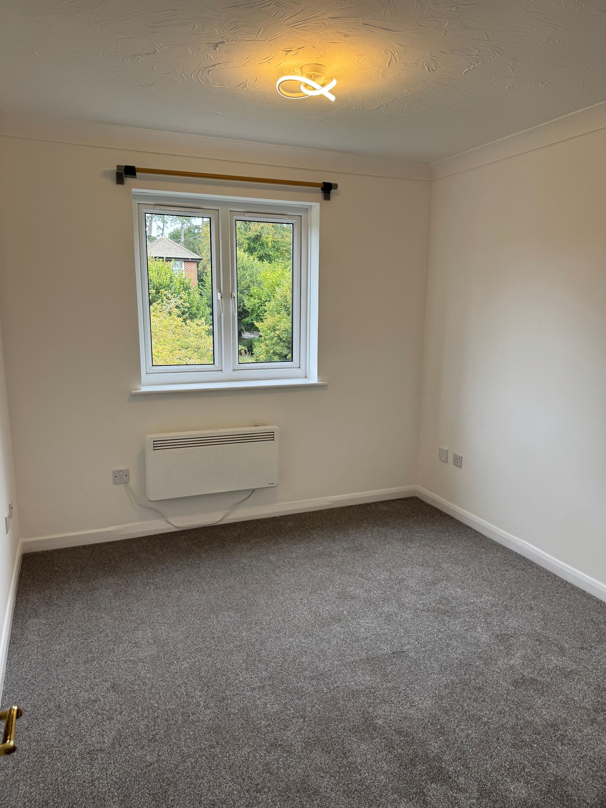 1 bedroom apartment flat/apartment Reserved in Southampton - Photograph 10