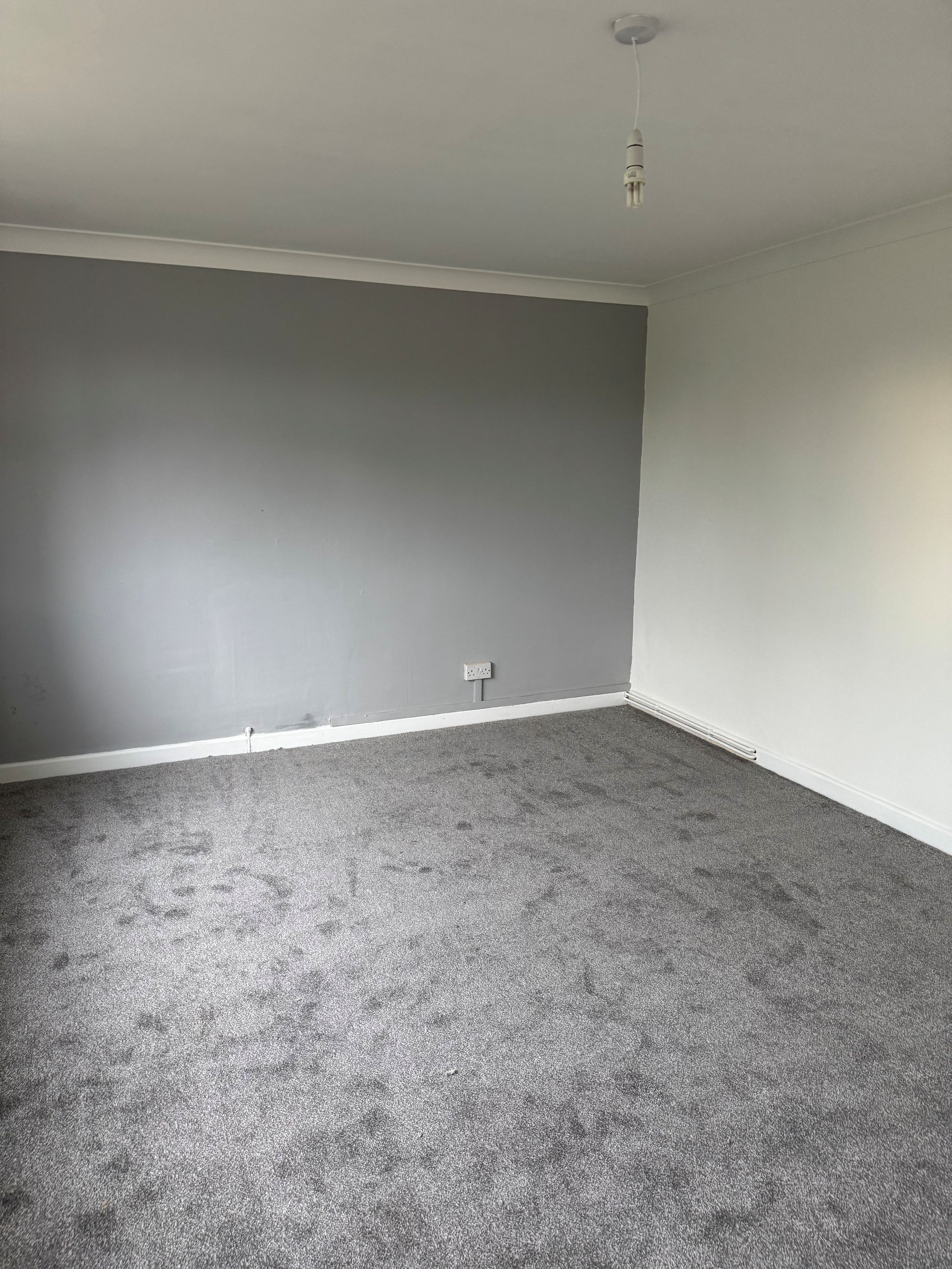 3 bedroom flat flat/apartment To Let in Southampton - Photograph 12