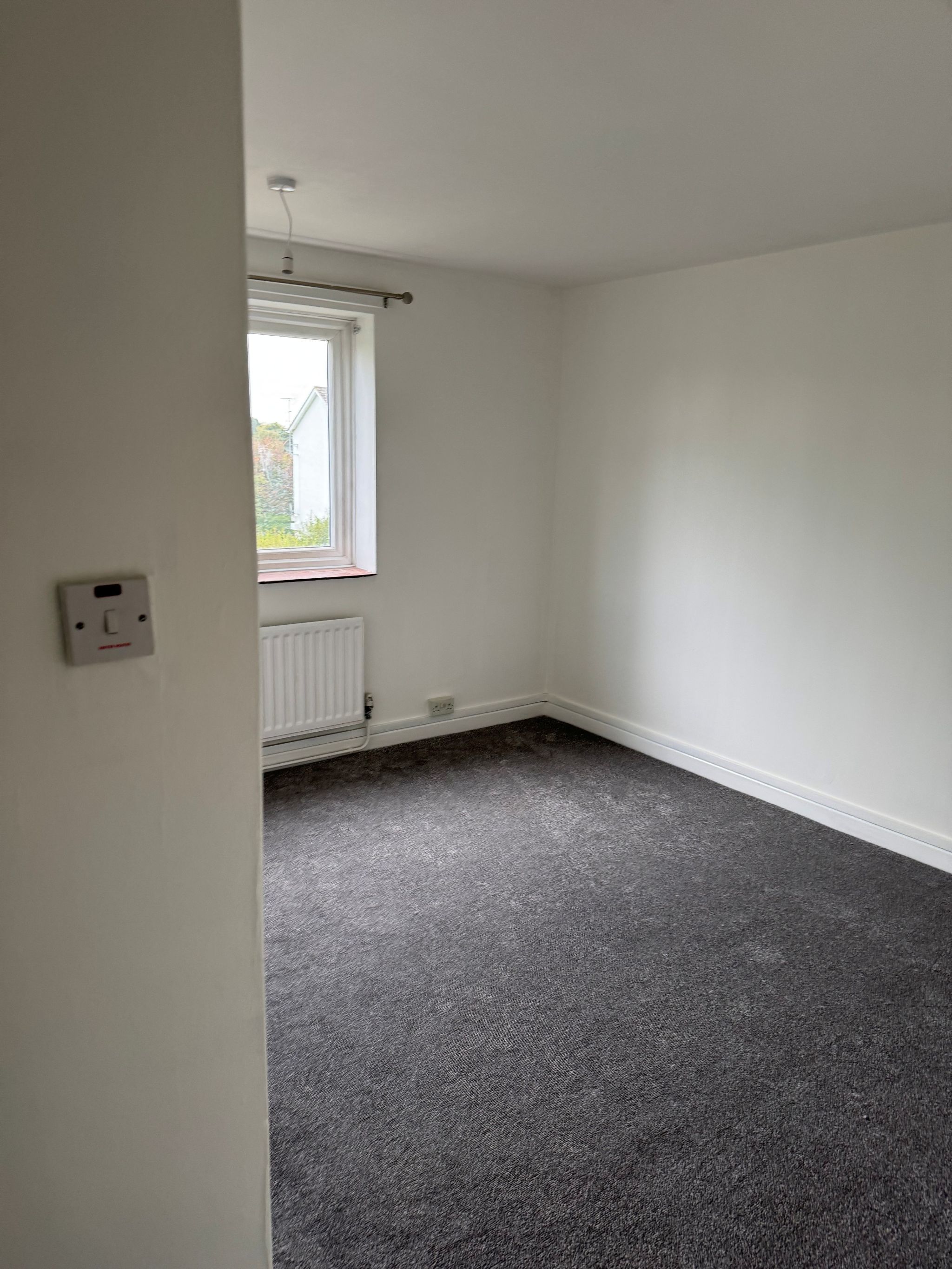 3 bedroom flat flat/apartment To Let in Southampton - Photograph 6