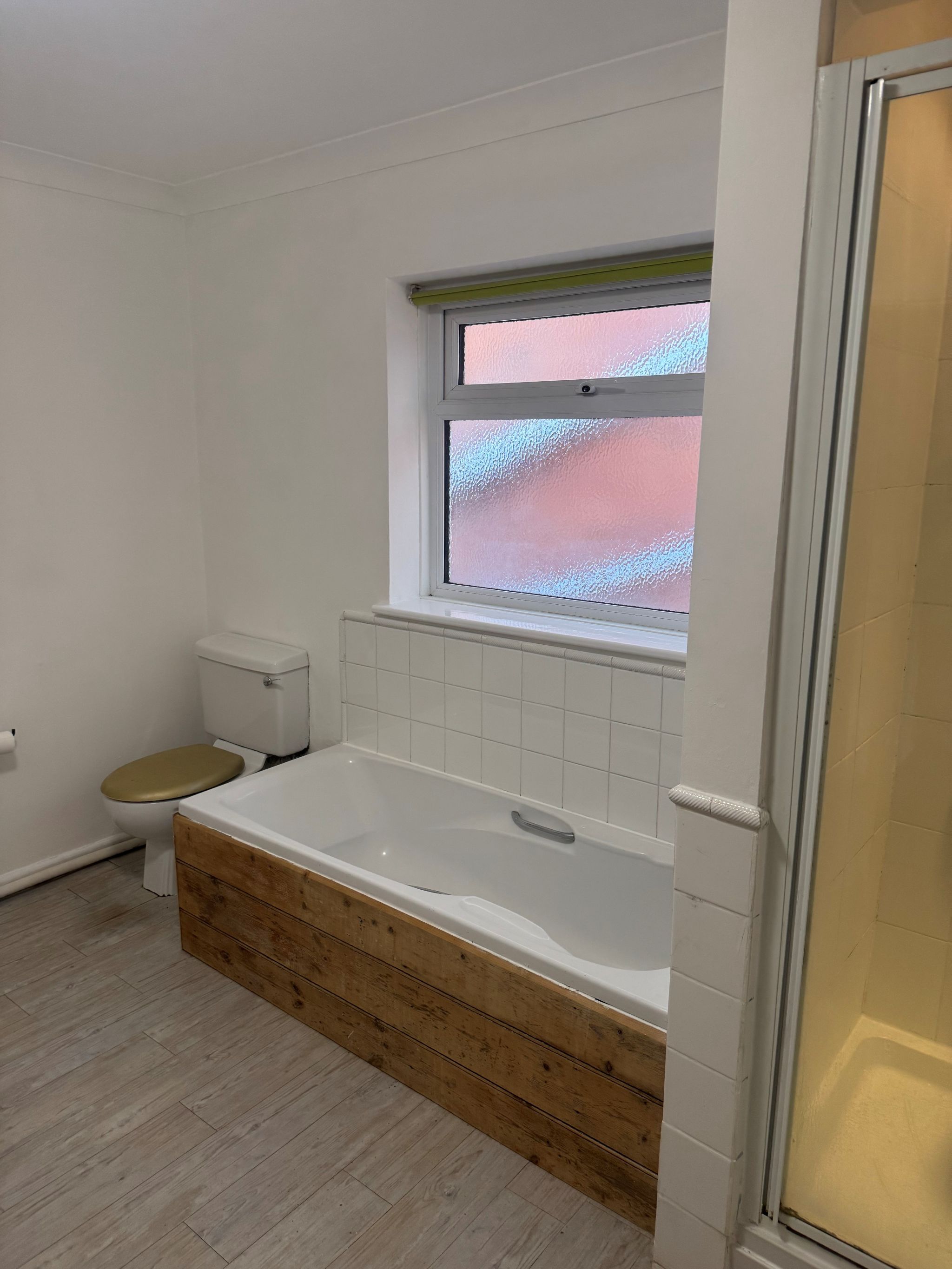 3 bedroom detached house To Let in Southampton - Photograph 14