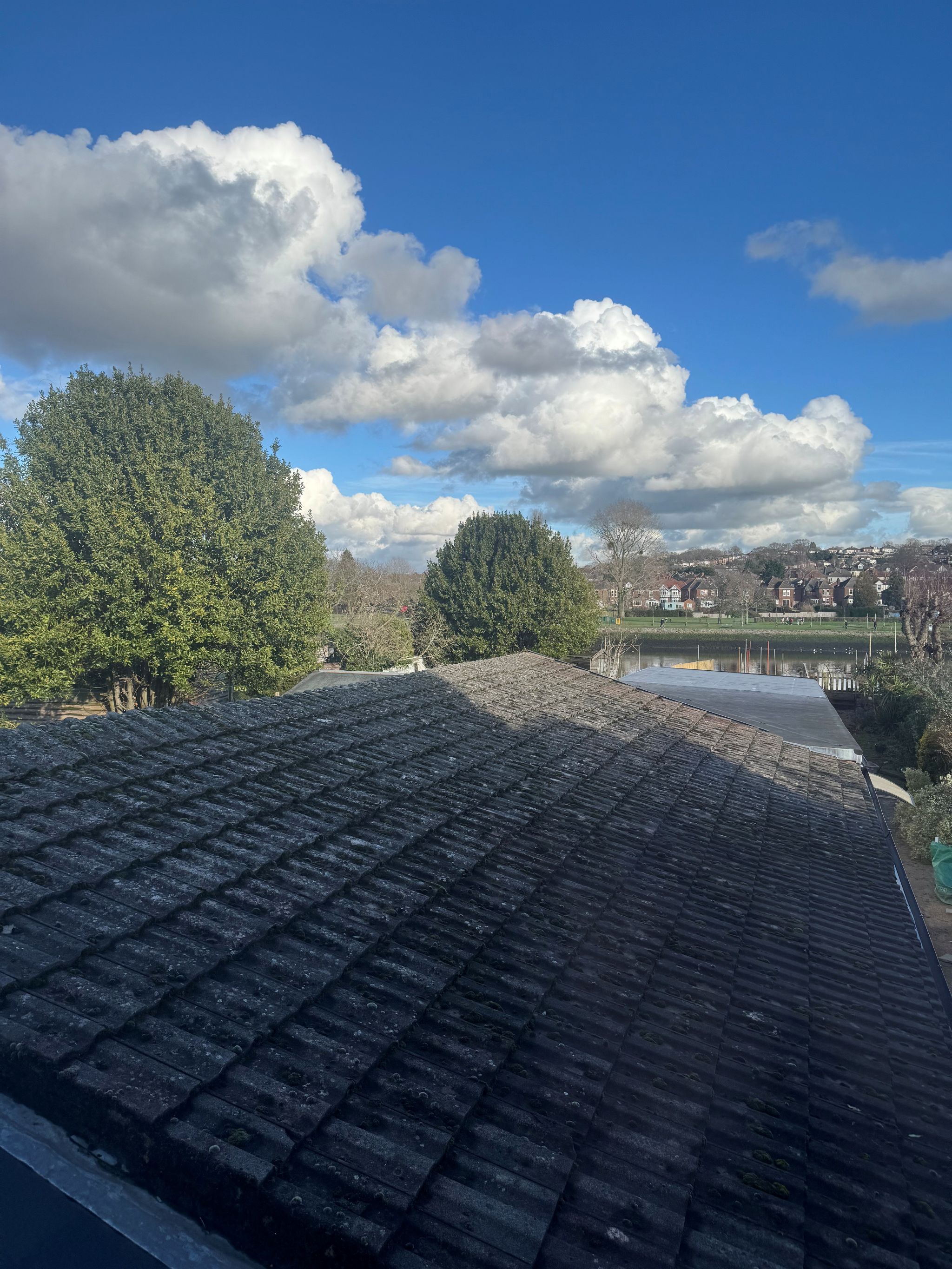 3 bedroom detached house To Let in Southampton - Photograph 19