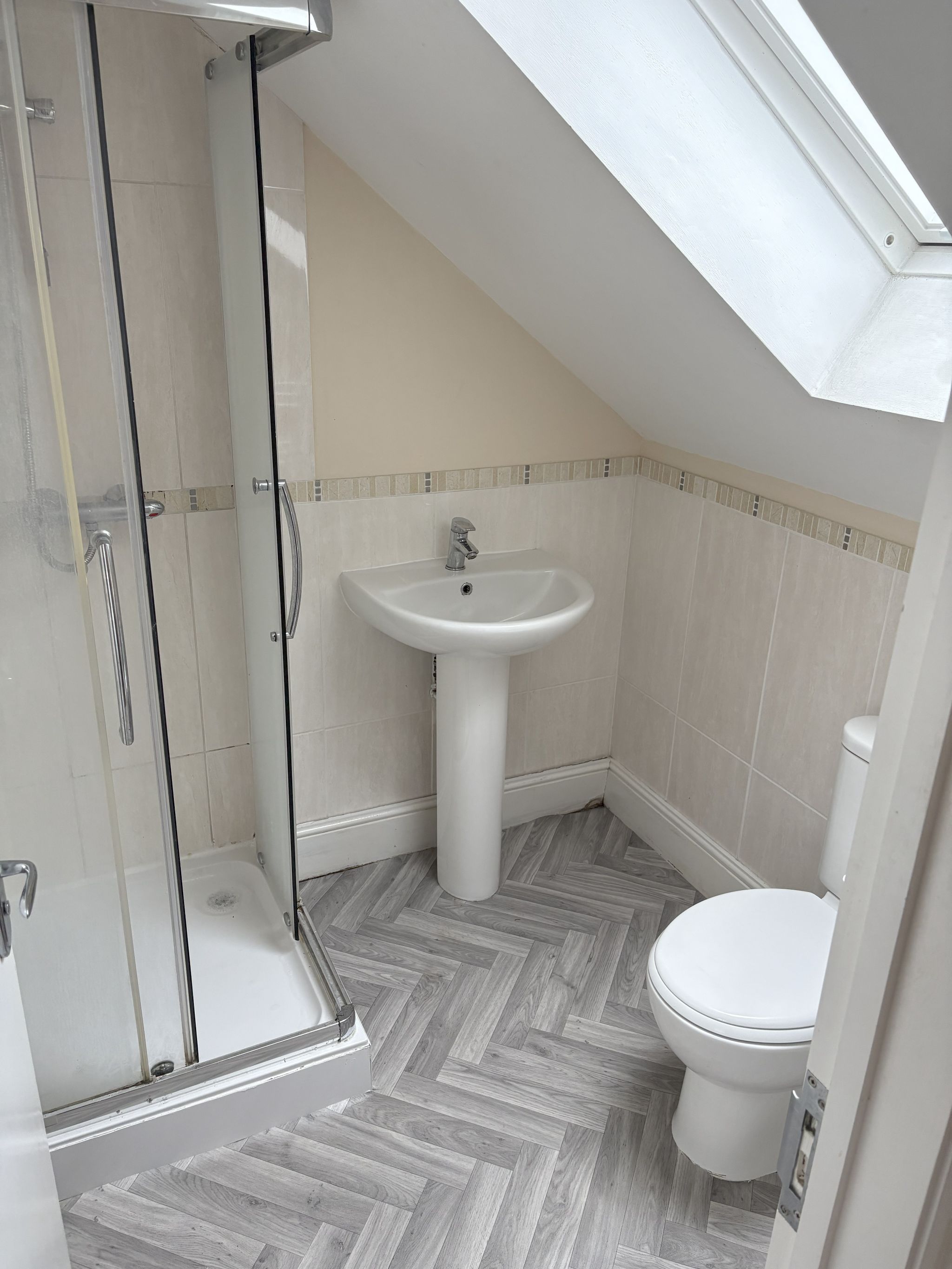 1 bedroom apartment flat/apartment Reserved in Southampton - Photograph 8