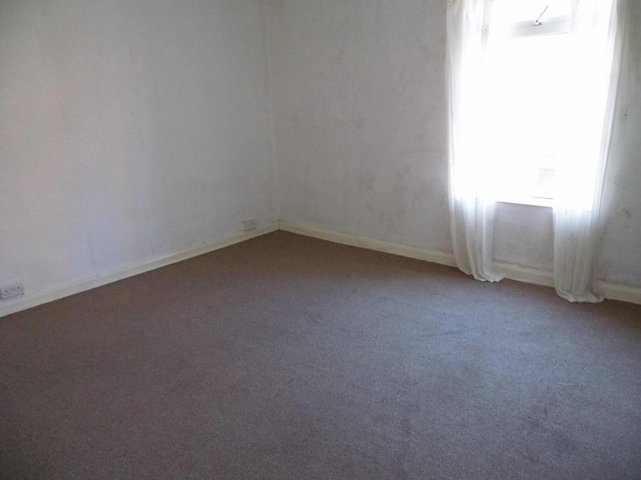 2 bedroom mid terraced house Sale Agreed in Bishop Auckland - Photograph 5.