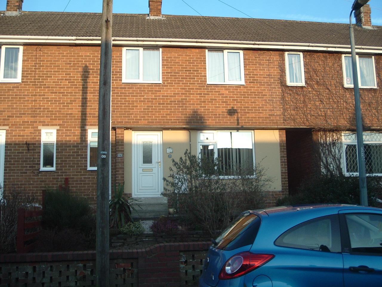 2 bedroom mid terraced house Sale Agreed in Shildon - Photograph 1.