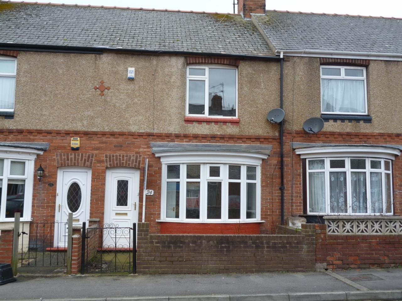 2 bedroom end terraced house For Sale in Bishop Auckland - Photograph 1.
